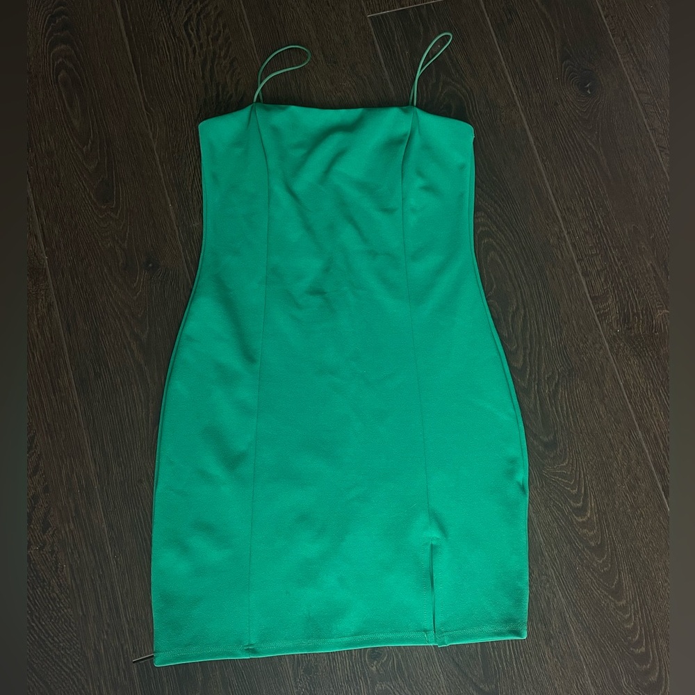 Body con green dress